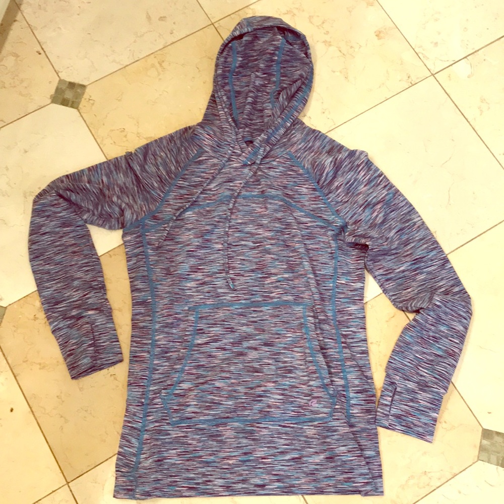 Hooded pullover exercise/casual wear top.